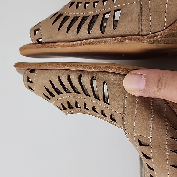 Jeffrey Campbell Cutout Rodillo Wedge Sandals Beige Tan - Picture 14 of 16